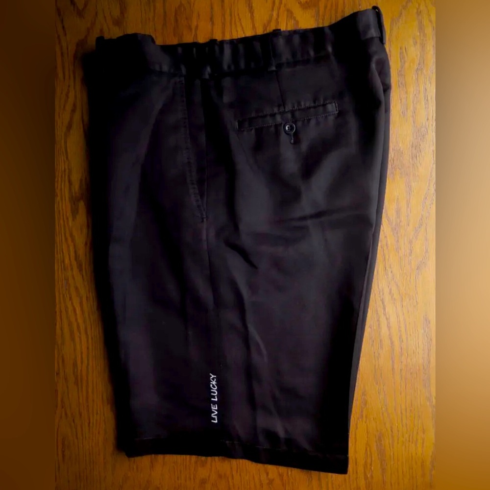 Black Clover golf shorts size 36